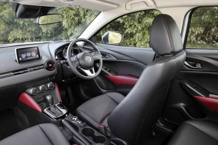  Mazda CX-3 2015 года  (AU) (фото 9 из 30)